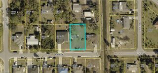 5202 6th ST W, Lehigh Acres, FL 33971