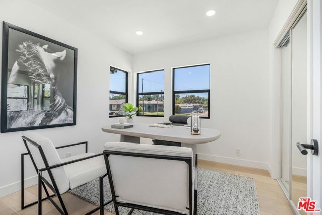 6150 Sylvia Avenue, Tarzana (los Angeles), CA 91335