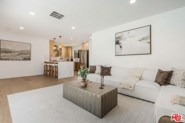 6150 Sylvia Avenue, Tarzana (los Angeles), CA 91335