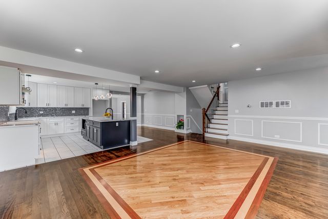 458 W 127th Street, Chicago, IL 60628