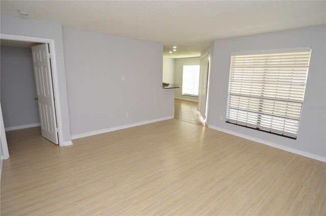 8613 MALLARD RESERVE DRIVE 102, Tampa, FL 33614