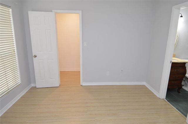 8613 MALLARD RESERVE DRIVE 102, Tampa, FL 33614