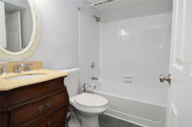 8613 MALLARD RESERVE DRIVE 102, Tampa, FL 33614