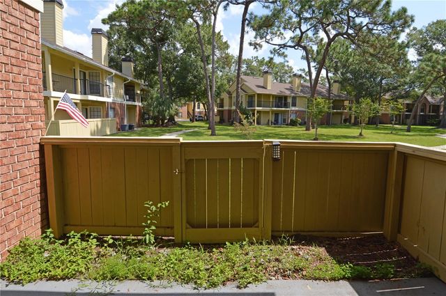 8613 MALLARD RESERVE DRIVE 102, Tampa, FL 33614