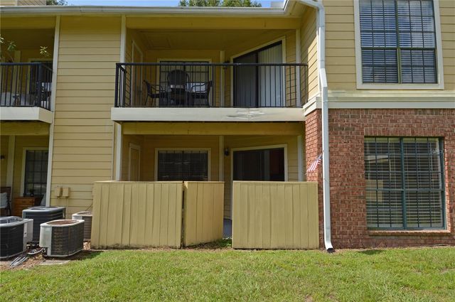 8613 MALLARD RESERVE DRIVE 102, Tampa, FL 33614