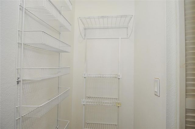 8613 MALLARD RESERVE DRIVE 102, Tampa, FL 33614