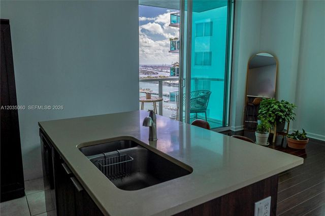 1900 N Bayshore Dr 3403, Miami, FL 33132