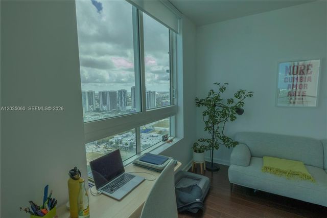 1900 N Bayshore Dr 3403, Miami, FL 33132