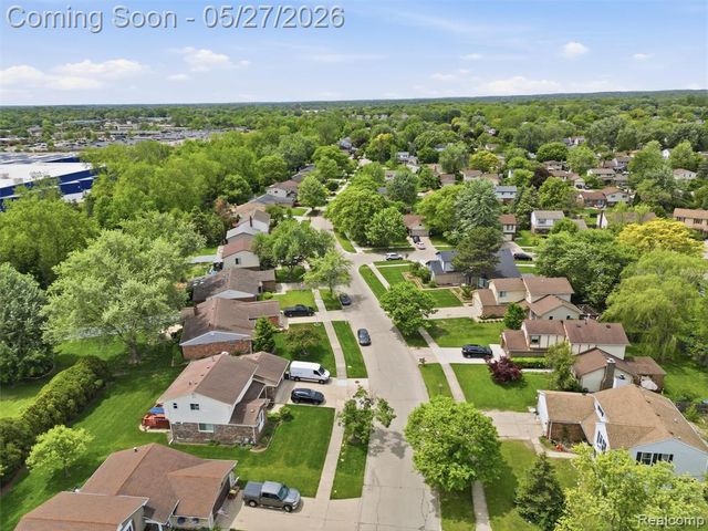 41411 Greenwood Drive, Canton, MI 48187