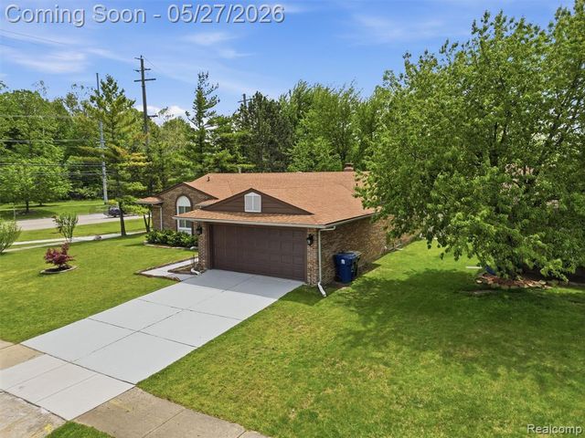 41411 Greenwood Drive, Canton, MI 48187