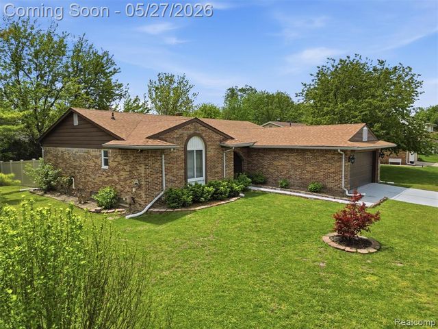 41411 Greenwood Drive, Canton, MI 48187