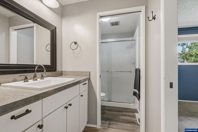 3456 Hulsey Av SE, Salem, OR 97302