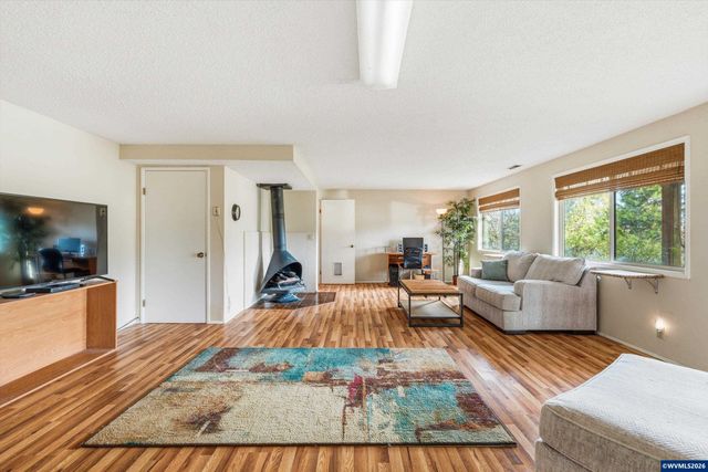 3456 Hulsey Av SE, Salem, OR 97302