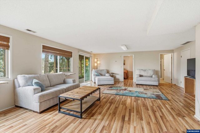 3456 Hulsey Av SE, Salem, OR 97302