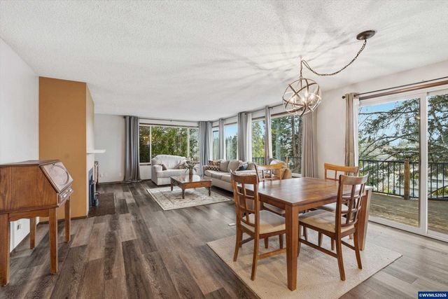 3456 Hulsey Av SE, Salem, OR 97302