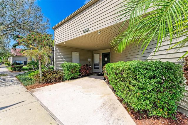 4477 SANDNER DRIVE, Sarasota, FL 34243