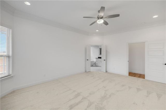 1600 Montrose Avenue, Bentonville, AR 72713