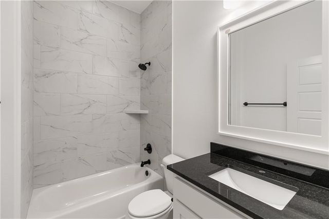 1600 Montrose Avenue, Bentonville, AR 72713