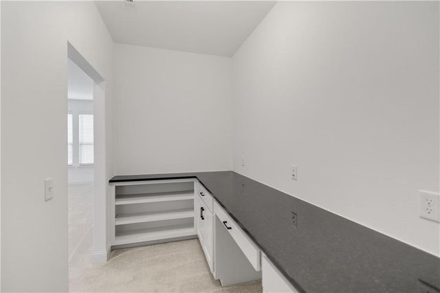 1600 Montrose Avenue, Bentonville, AR 72713