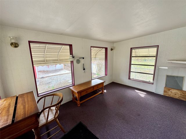 1021 E 31ST Street, Erie, PA 16504