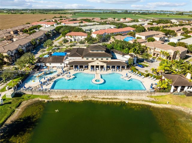 9360 SW 171st Ct, Miami, FL 33196