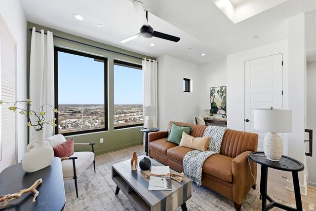 311 E ENDURANCE CIR, Draper, UT 84020