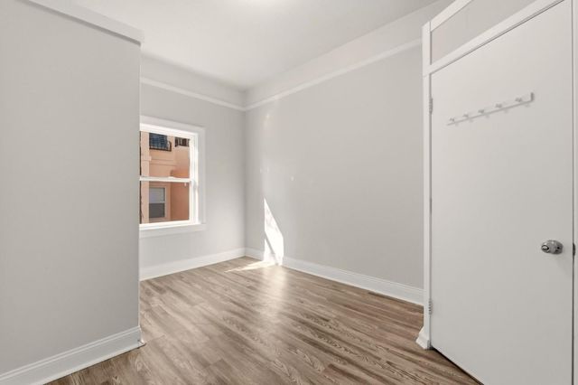 119 E Poplar Avenue, San Mateo, CA 94401