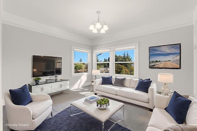 119 E Poplar Avenue, San Mateo, CA 94401