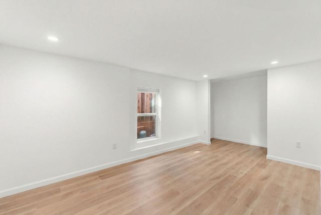 119 E Poplar Avenue, San Mateo, CA 94401