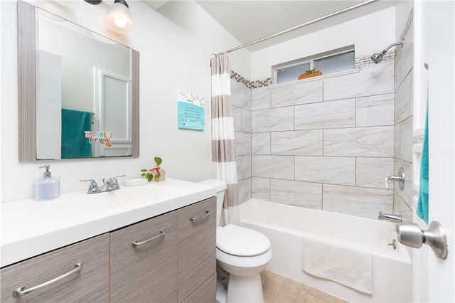 9566 Waxwing St, Corpus Christi, TX 78418