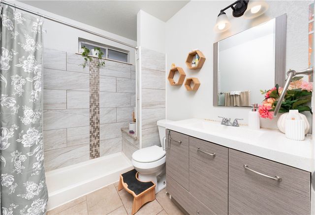 9566 Waxwing St, Corpus Christi, TX 78418