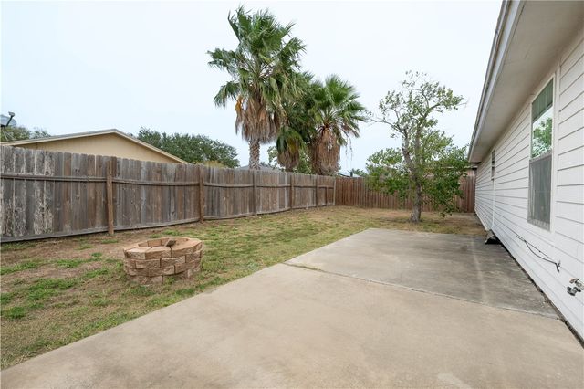 9566 Waxwing St, Corpus Christi, TX 78418