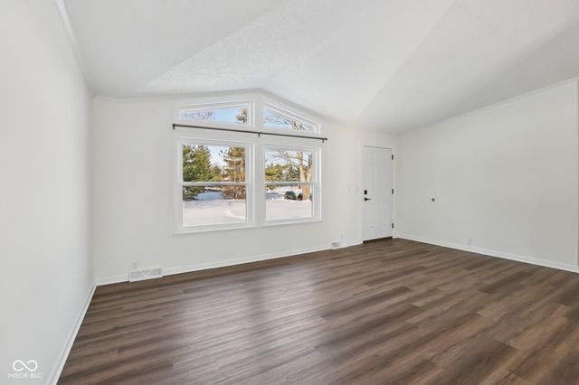 5835 Broyles Road, Avon, IN 46123