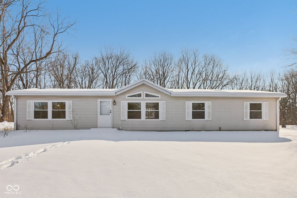 5835 Broyles Road, Avon, IN 46123