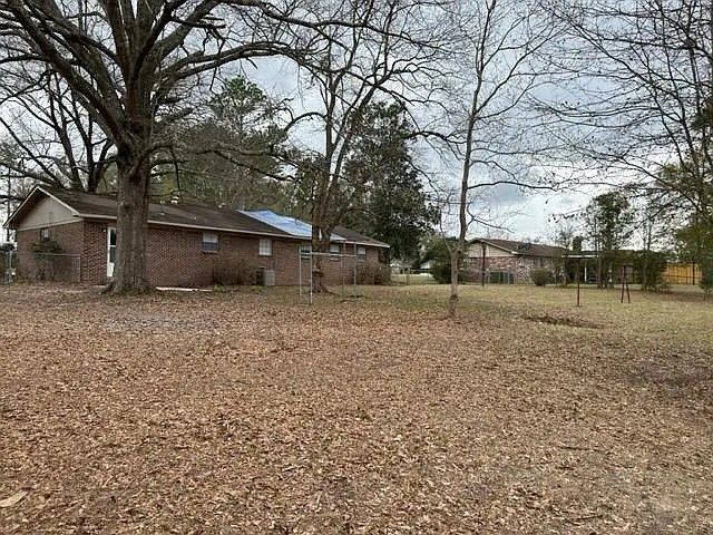 205 Dahlia Dr, Andalusia, AL 36420