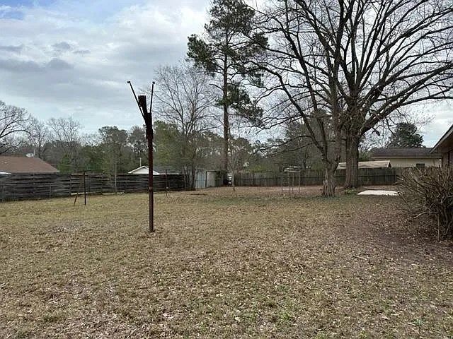 205 Dahlia Dr, Andalusia, AL 36420