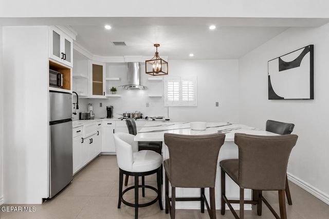 1210 N Luna Drive 1, El Paso, TX 79930