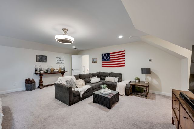 2058 Moultrie Cir, Franklin, TN 37064