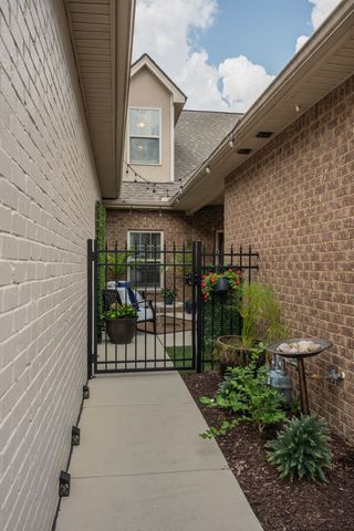 2058 Moultrie Cir, Franklin, TN 37064