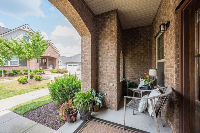2058 Moultrie Cir, Franklin, TN 37064