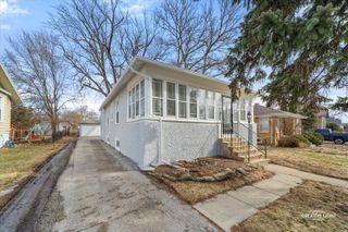 237 S Villa Avenue, Elmhurst, IL 60126