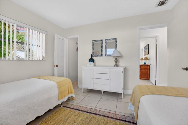 4340 NW 13th Avenue, Deerfield Beach, FL 33064