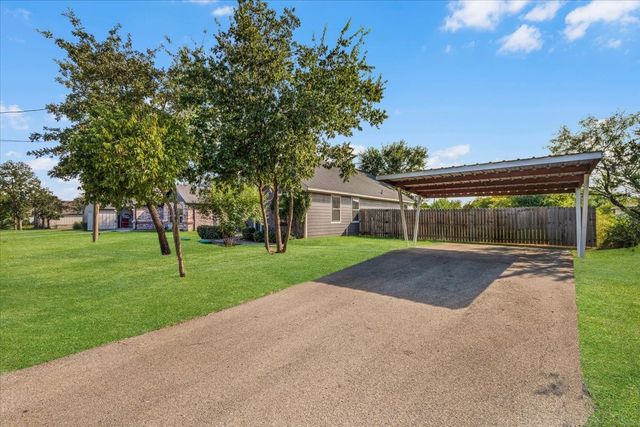 5630 Mesa Loop, Granbury, TX 76048