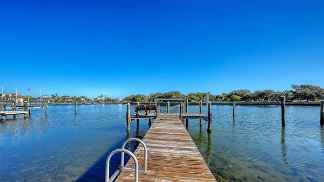 355 S SHORE DRIVE, Sarasota, FL 34234