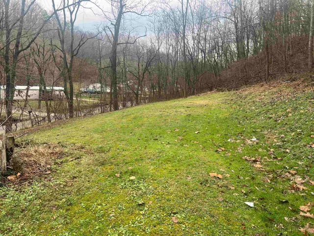 3408 Fudges Creek Road, Barboursville, WV 25504