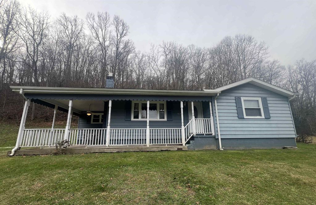 3408 Fudges Creek Road, Barboursville, WV 25504