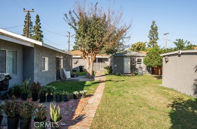 7032 Somerset, Paramount, CA 90723