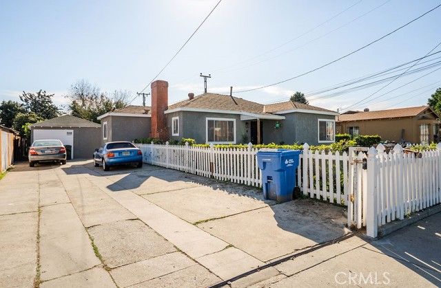 7032 Somerset, Paramount, CA 90723