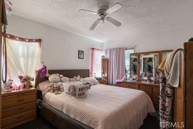 7032 Somerset, Paramount, CA 90723