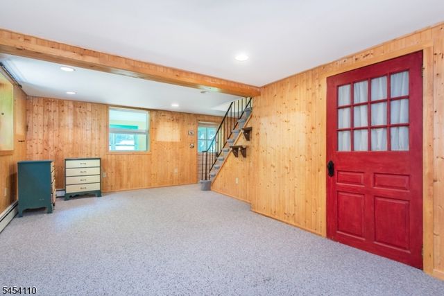 235 Skyline Lake Dr, Ringwood Boro, NJ 07456